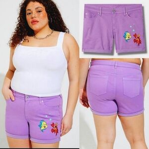 Torrid NWT Disney The Little Mermaid Flounder Mid Rise Denim Short Plus …